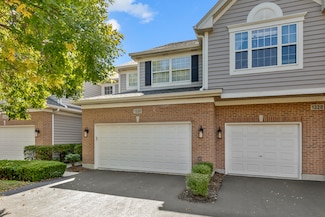 1330 Danada Ct, Naperville, IL 60563
