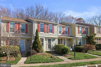 1621 Fieldthorn Dr, Reston, VA 20194