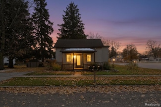 6730 Pine St, Cass City, MI 48726