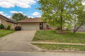 4335 S Jonathan Ave, Springfield, MO 65810