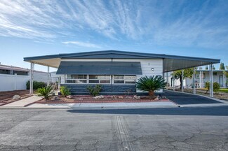 1701 E Dinuba Ave Unit 33, Selma, CA 93662