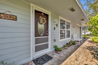4430 Doris Dr, New Smyrna Beach, FL 32169