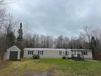 176 Tiffany Rd, Sidney, ME 04330