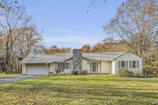 24 Depot St, Westford, MA 01886