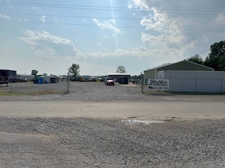 203 Petroleum Blvd, Fairfield, IL 62837