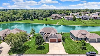 1216 Hillmann Ln, Warrensburg, MO 64093