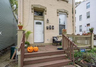 447 Warner St, Cincinnati, OH 45219