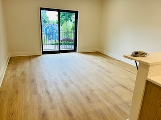 69 Bailey St Unit 207, Boston, MA 02124