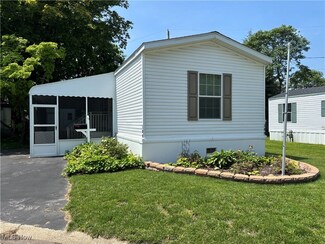 188 Spruce Ln, Mentor, OH 44060