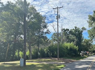 000 Dam Rd, Mayflower, AR 72106