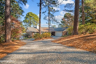 122 Clay Cir, Seven Lakes, NC 27376
