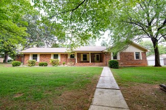201 Meadowbrook St, Tullahoma, TN 37388