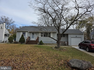 5 Perot Ave, Cherry Hill, NJ 08003