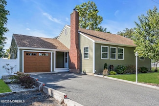 65 Shell St, Beachwood, NJ 08722