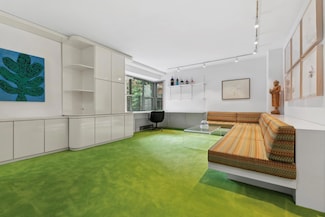 2 5th Ave Unit 2E, New York, NY 10011