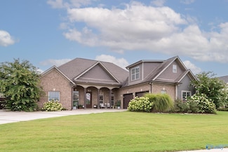 14890 Imperial Dr, Athens, AL 35613