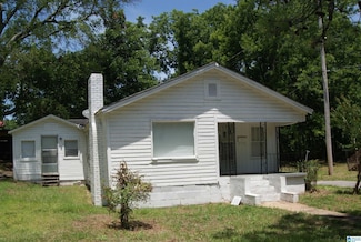 615 30th St S, Bessemer, AL 35020