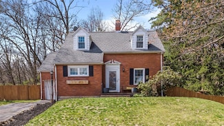106 Sycamore Dr, McKnight, PA 15237