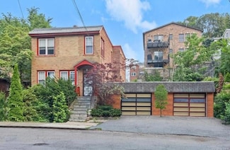 1089 Mile Square Rd, Yonkers, NY 10704