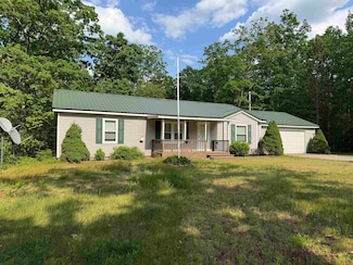 5260 Joy Rd, Gladwin, MI 48624