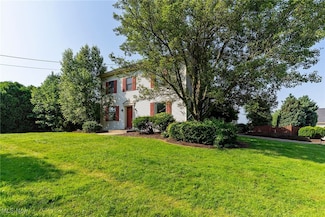 13000 Woodworth Rd, New Springfield, OH 44443