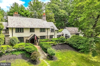 443 Homestead Rd, Wayne, PA 19087