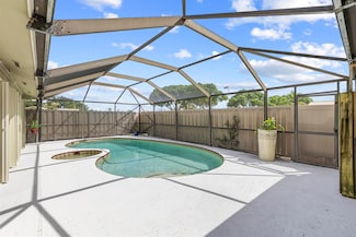 5652 Golden Eagle Cir, Palm Beach Gardens, FL 33418