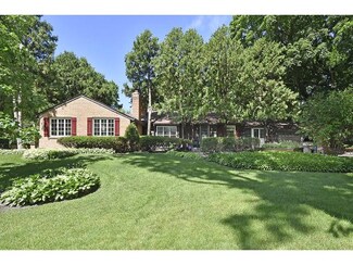 3610 Westview Dr, Wayzata, MN 55391