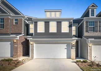 1438 Superior Dr, Milford, MI 48381