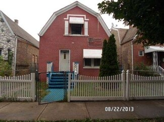 1041 N Karlov Ave, Chicago, IL 60651