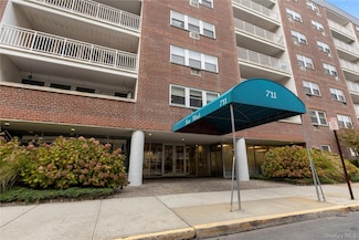 711 Shore Rd Unit 3B, Long Beach, NY 11561