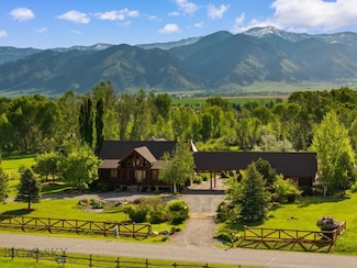 2380 Butch Cassidy Dr, Bozeman, MT 59718