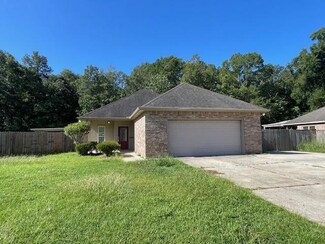 21283 Beau Chateau Blvd, Ponchatoula, LA 70454