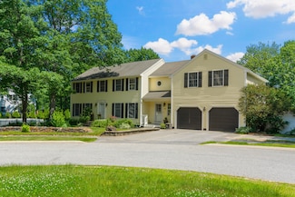45 Higgins Ln, South Portland, ME 04106