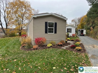 1 Fidler Ct, Pine Grove, PA 17963