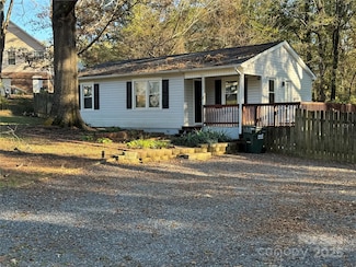2122 Hope Dr, Rock Hill, SC 29730