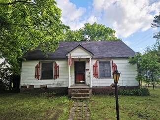 410 Dixon Ave, Covington, TN 38019