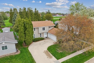 2201 W 8th St, Cedar Falls, IA 50613