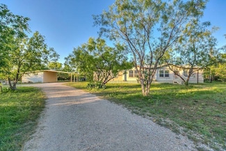 14552 Fawn Dr, Carlsbad, TX 76934