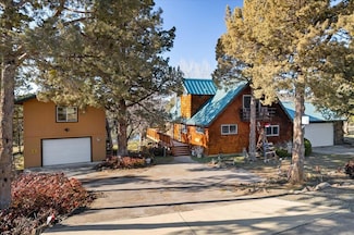 5504 Lake Shastina Dr, Weed, CA 96094