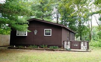 16709 Schofield Rd, Hersey, MI 49639
