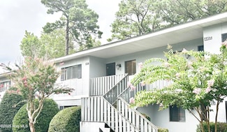 4451 Holly Tree Rd, Wilmington, NC 28412