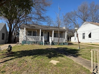 1527 Outer Dr, Tyler, TX 75701