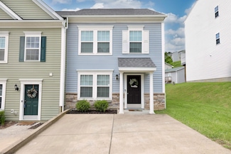 135 Inlet St, Little Falls, WV 26508