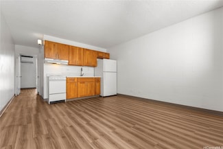 2122 Lime St Unit 502, Honolulu, HI 96826