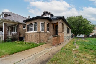5949 S Maplewood Ave, Chicago, IL 60629