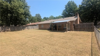 3741 N Whippoorwill Ct, Fayetteville, AR 72701