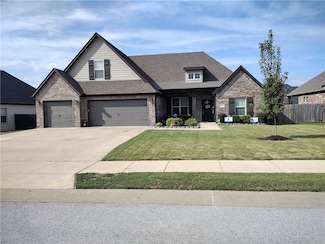 378 Romano Ave, Tontitown, AR 72762