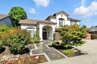 1749 Queensland Ave, Manteca, CA 95337
