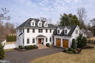 60 Philip Dr, Princeton, NJ 08540